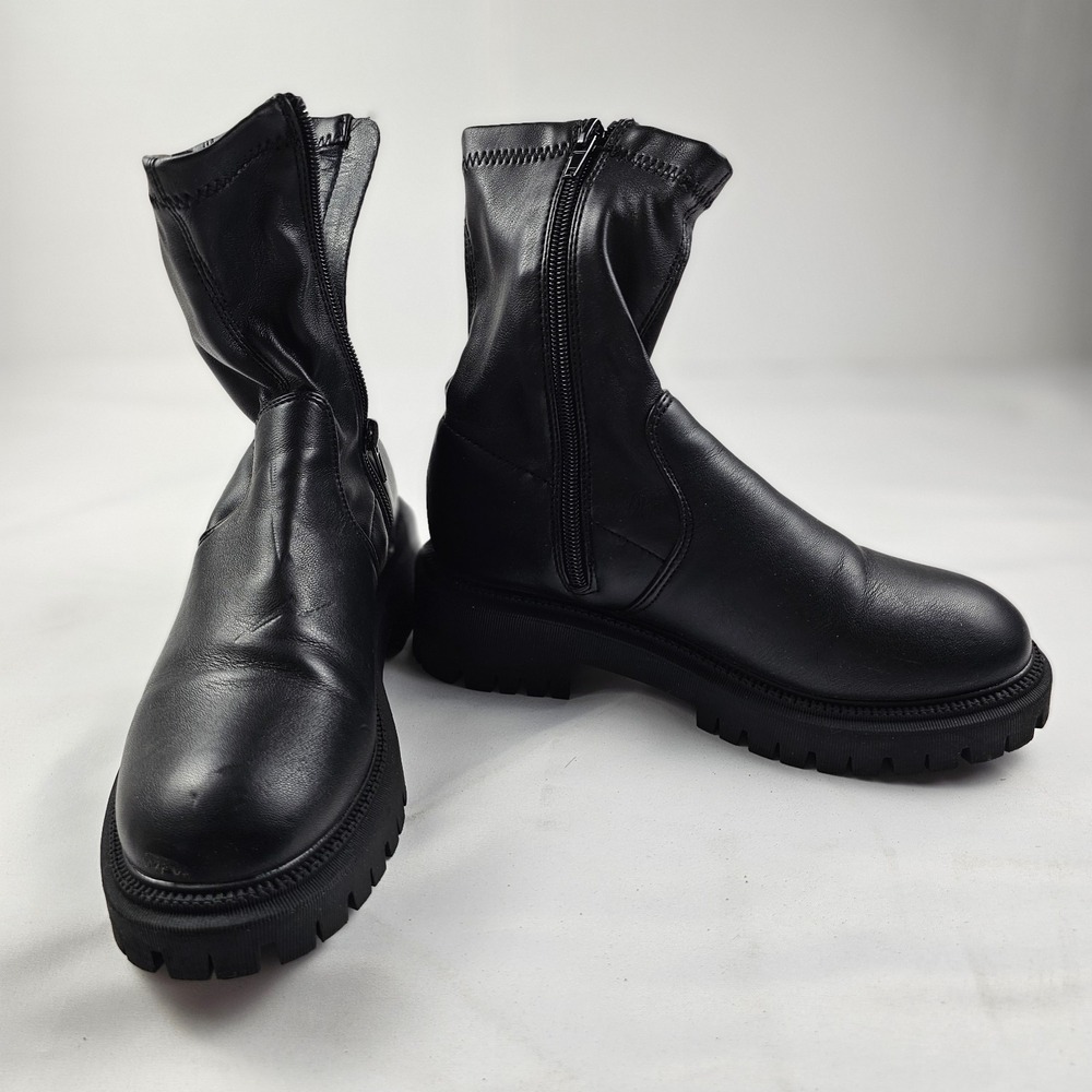 Black Leather Ankle Boots Size US 6 EU37 Zip Up Chunky Lug Sole Mid Calf Booties